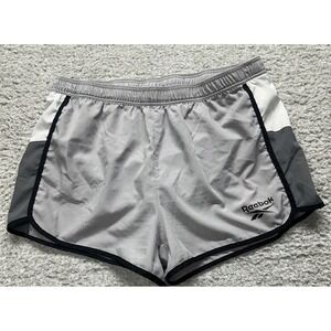 Reebok Shorts Women L Gray Running Gear w/ Liner‎ Gray Trim Athletic Athleisure